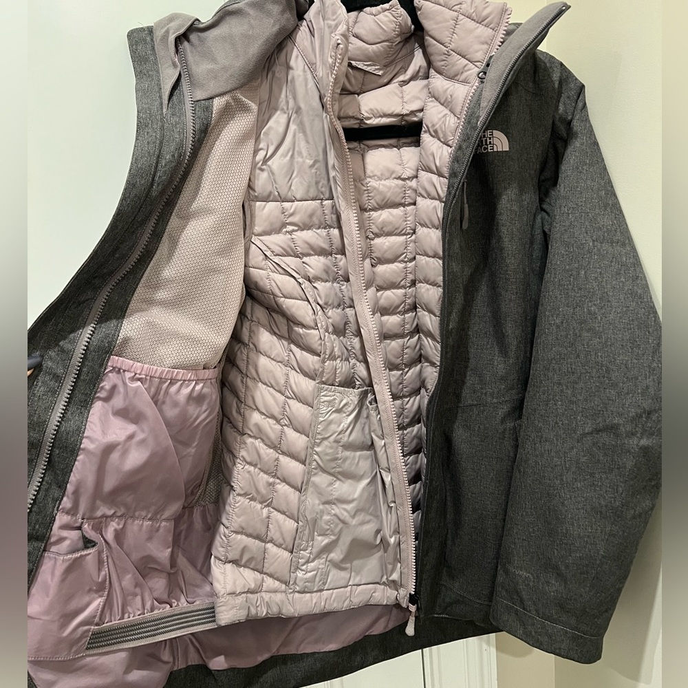 THE NORTH FACE 2 in 1 windbreaker + puffer size S